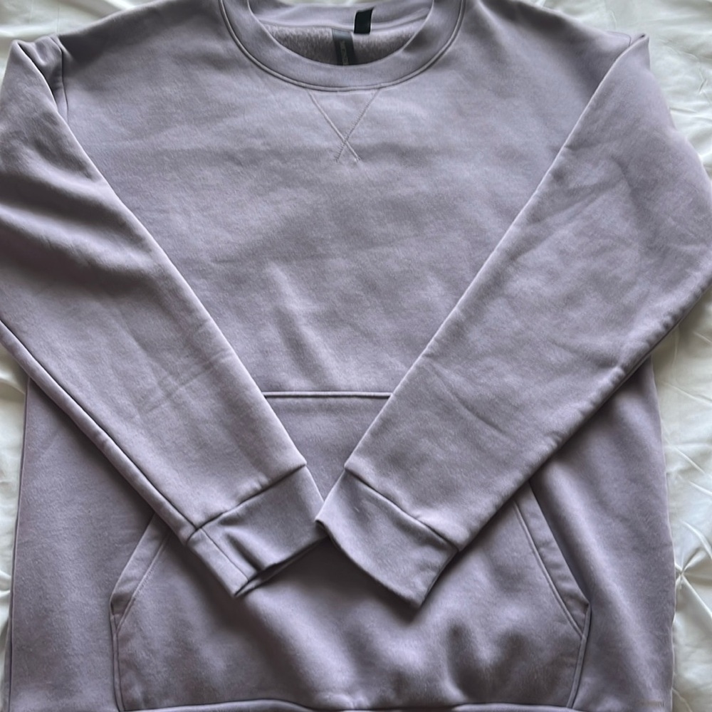 costco crewneck, medium, purple